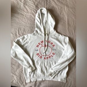 White Hoodie - New York/Apple